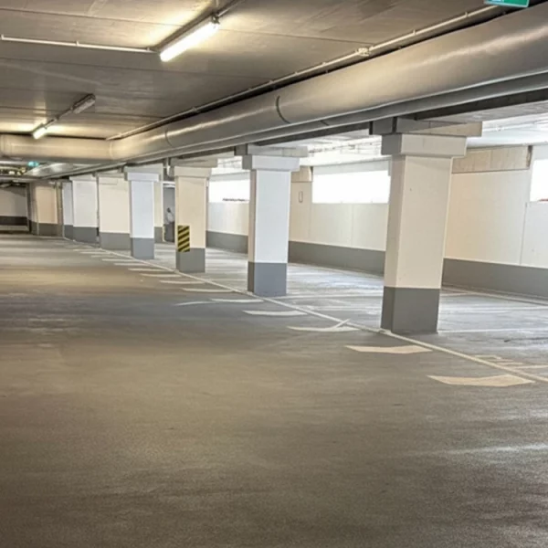 Tiefgaragenstellplatz